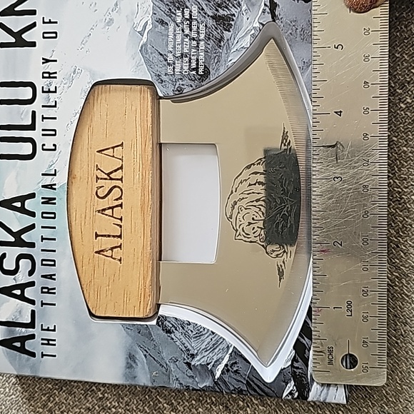 Alaska Ulu Knife and stand New in packaging - Picture 3 of 3